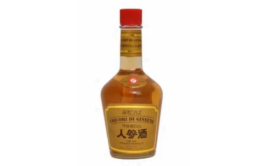 LIQUORE DI GINSENG 700ml 人参酒